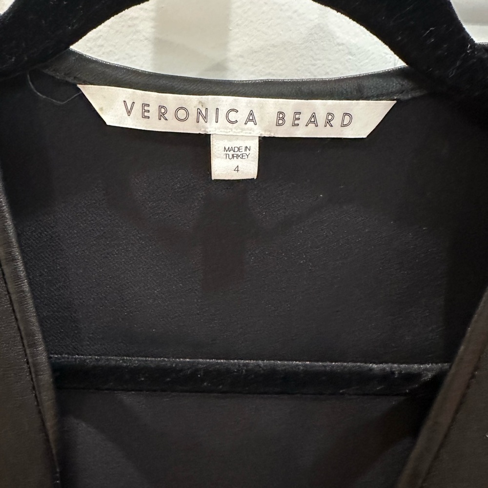Veronica Beard Midnight peplum leather vest, 2 way zip front with knit back - Picture 3 of 5
